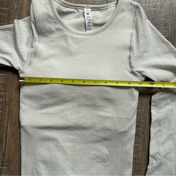 Lululemon Ebb to Street Waist-Length Long-Sleeve Shirt - Picture 10 of 12